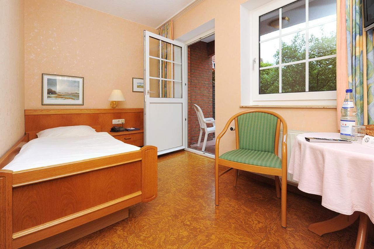 Hotel-Pension Stoertebeker Bensersiel Exteriér fotografie