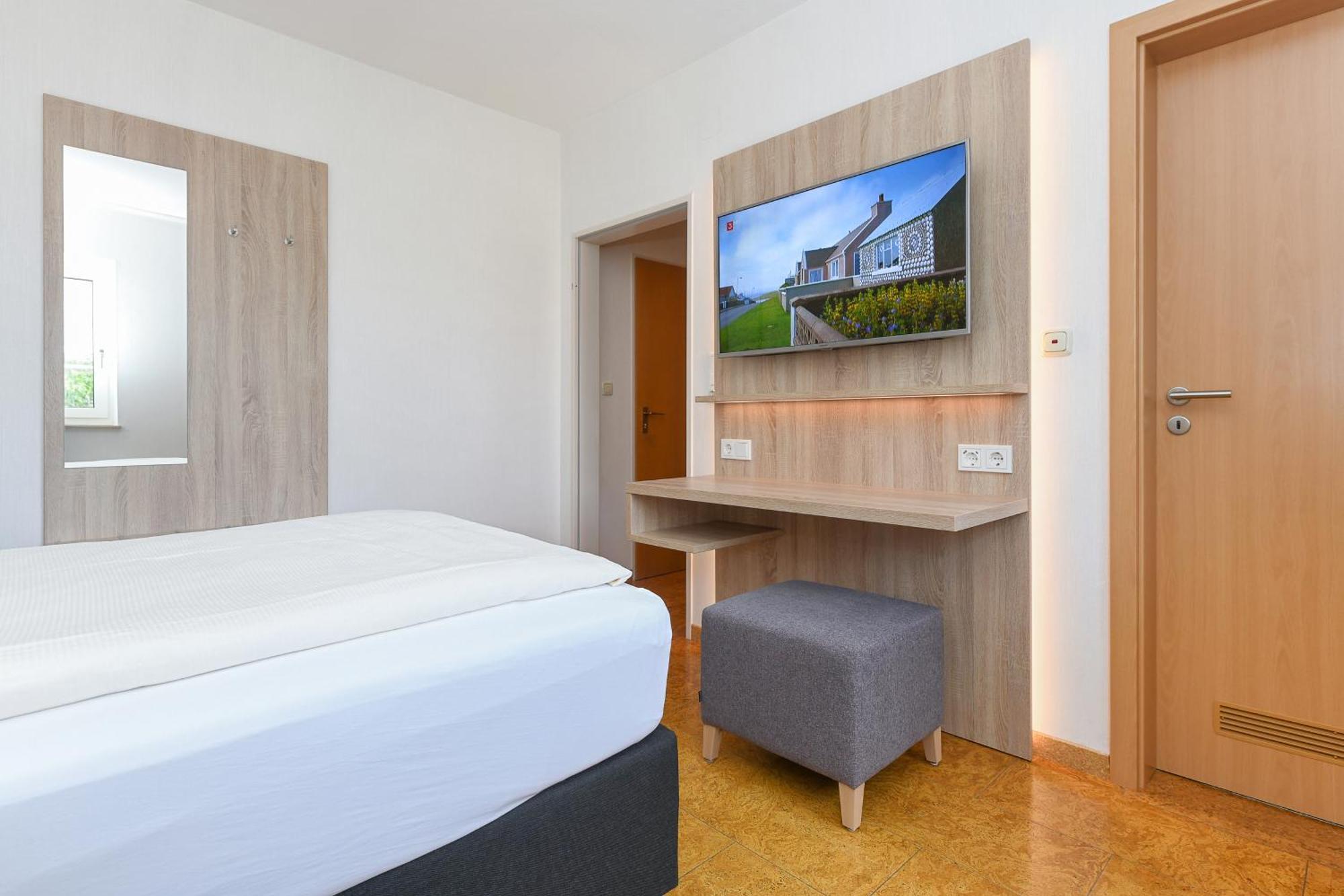 Hotel-Pension Stoertebeker Bensersiel Exteriér fotografie