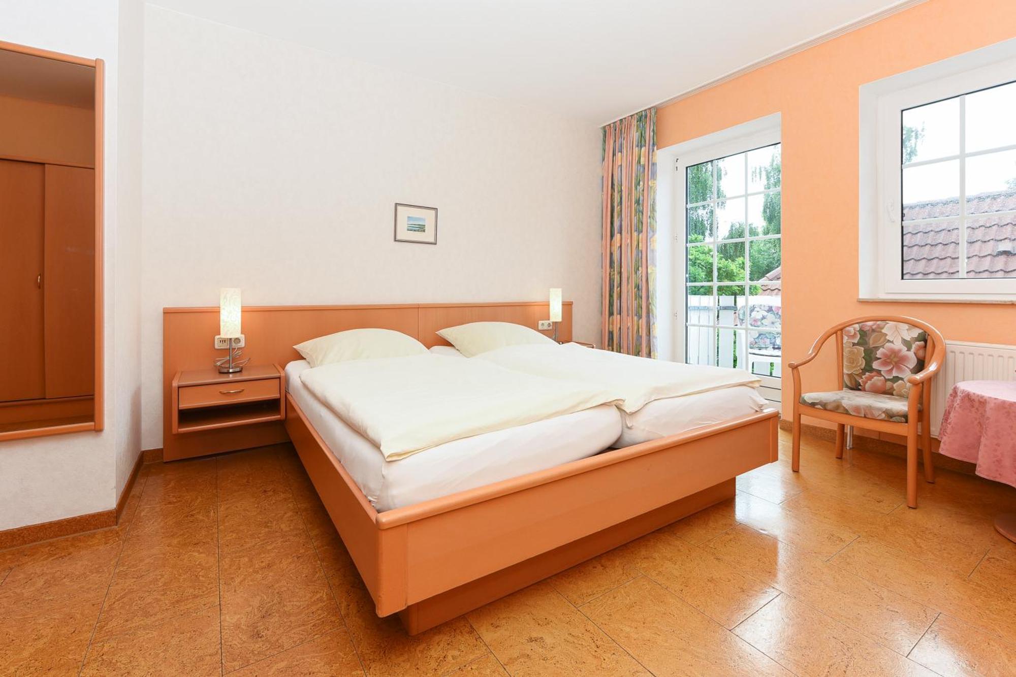 Hotel-Pension Stoertebeker Bensersiel Exteriér fotografie